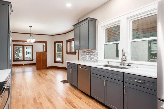 $249,900 | 2114 Cumberland Street, Rockford, IL 61103