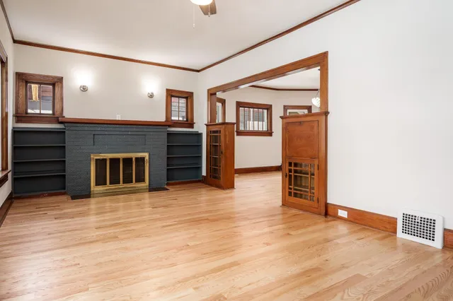 $249,900 | 2114 Cumberland Street, Rockford, IL 61103