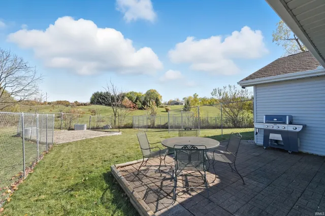 $248,500 | 712 Taylor Lane, Albion, IN 46701