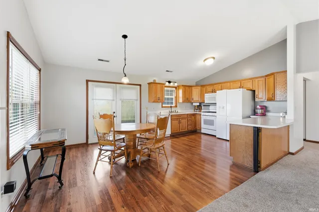 $248,500 | 712 Taylor Lane, Albion, IN 46701