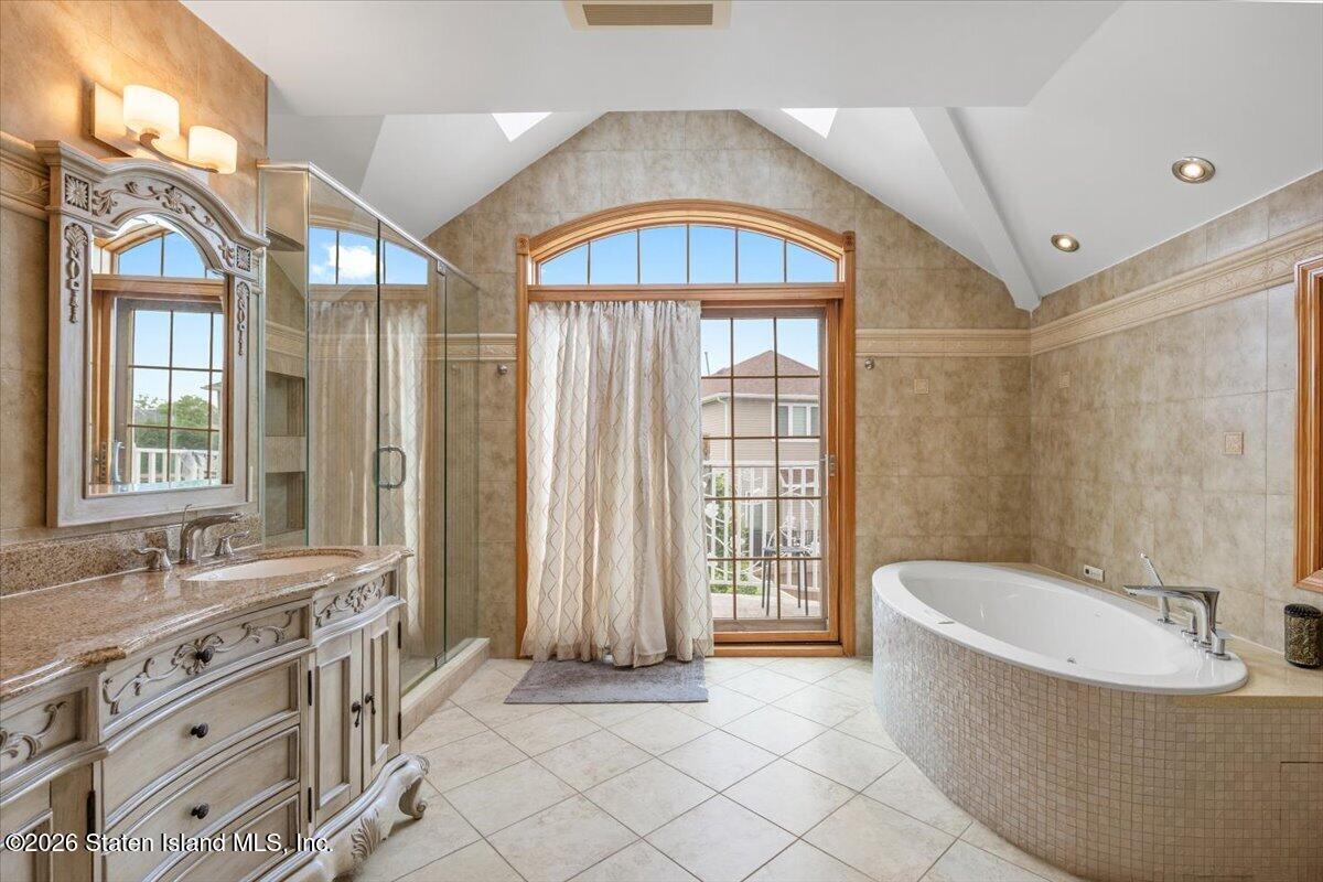 5125 Amboy Road Staten Island, NY 10312 - Photo 25 of 38 25-555A6972a