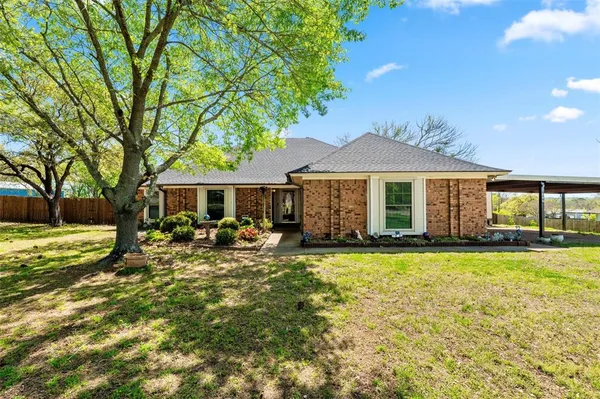 $445,000 | 317 Ryan Avenue, Burleson, TX 76028