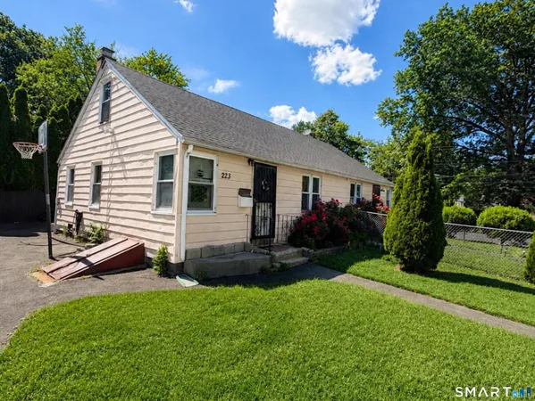 $369,000 | 223 Pearl Harbor Street, Bridgeport, CT 06610