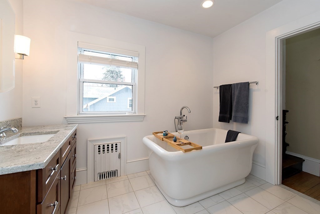 35 Riverside Place Walpole, MA 02081 - Photo 31 of 42 Gallery Image 31
