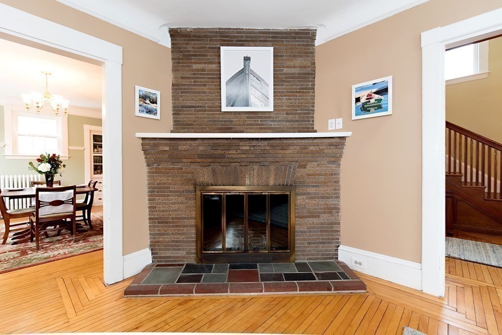 35 Riverside Place Walpole, MA 02081 - Photo 9 of 42 Gallery Image 9
