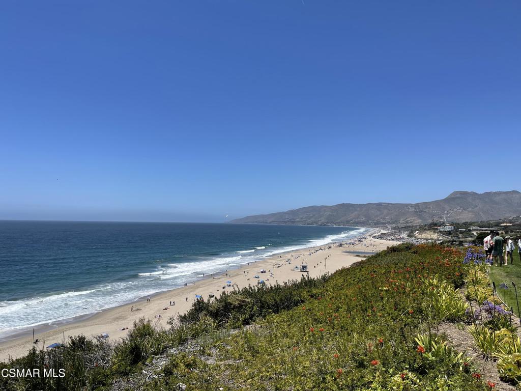 6793 Seawatch Lane Malibu, CA 90265 - Photo 42 of 44