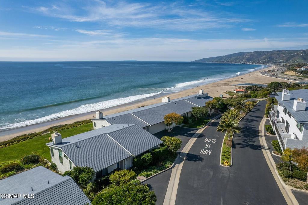 6793 Seawatch Lane Malibu, CA 90265 - Photo 43 of 44