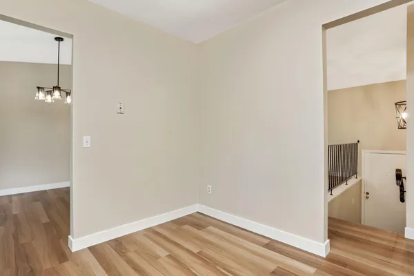 $2,495 | 8616 Windward Circle, Eden Prairie, MN 55344