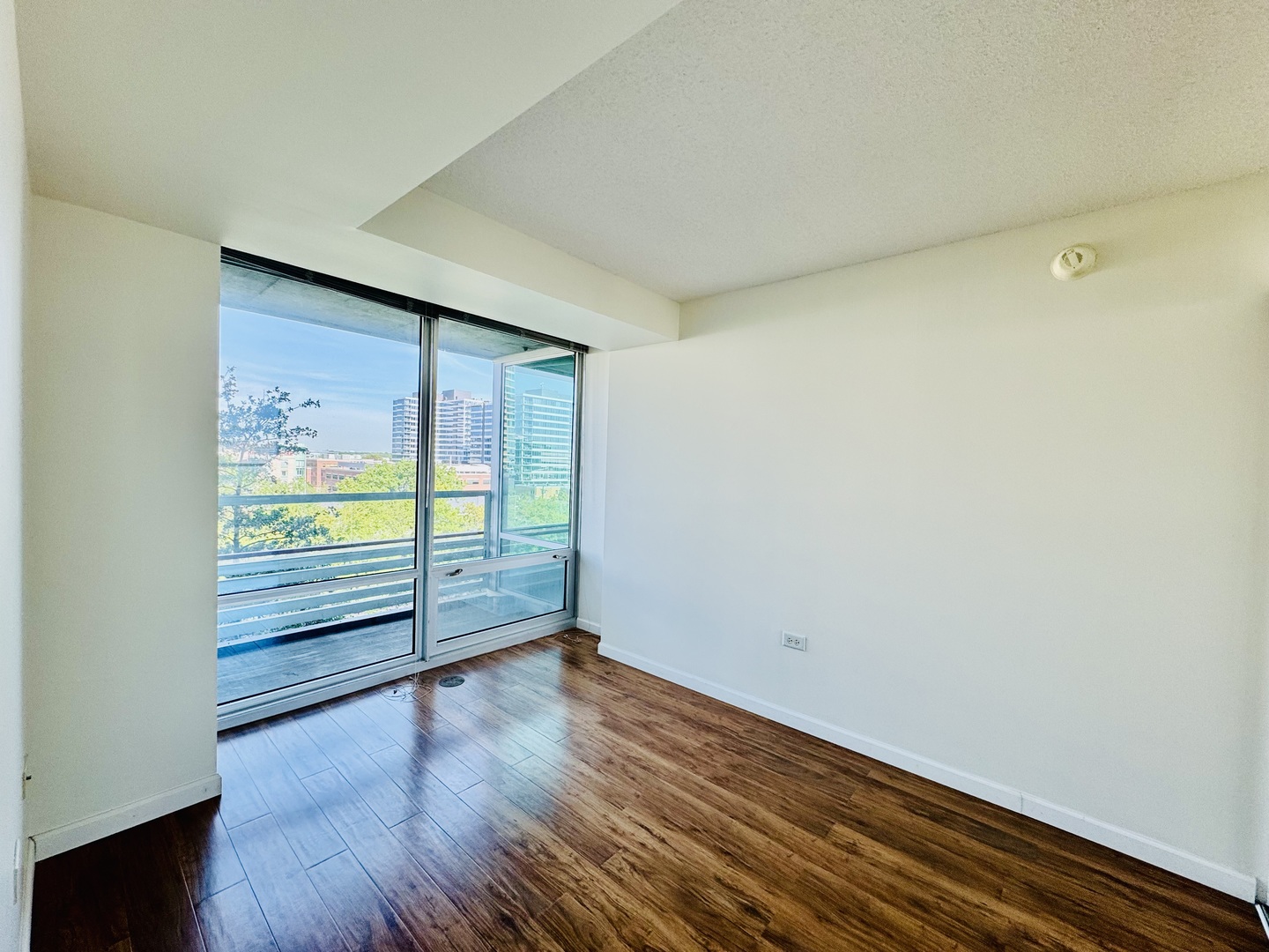800 Elgin Road, Unit 812 Evanston, IL 60201 - Photo 8 of 19