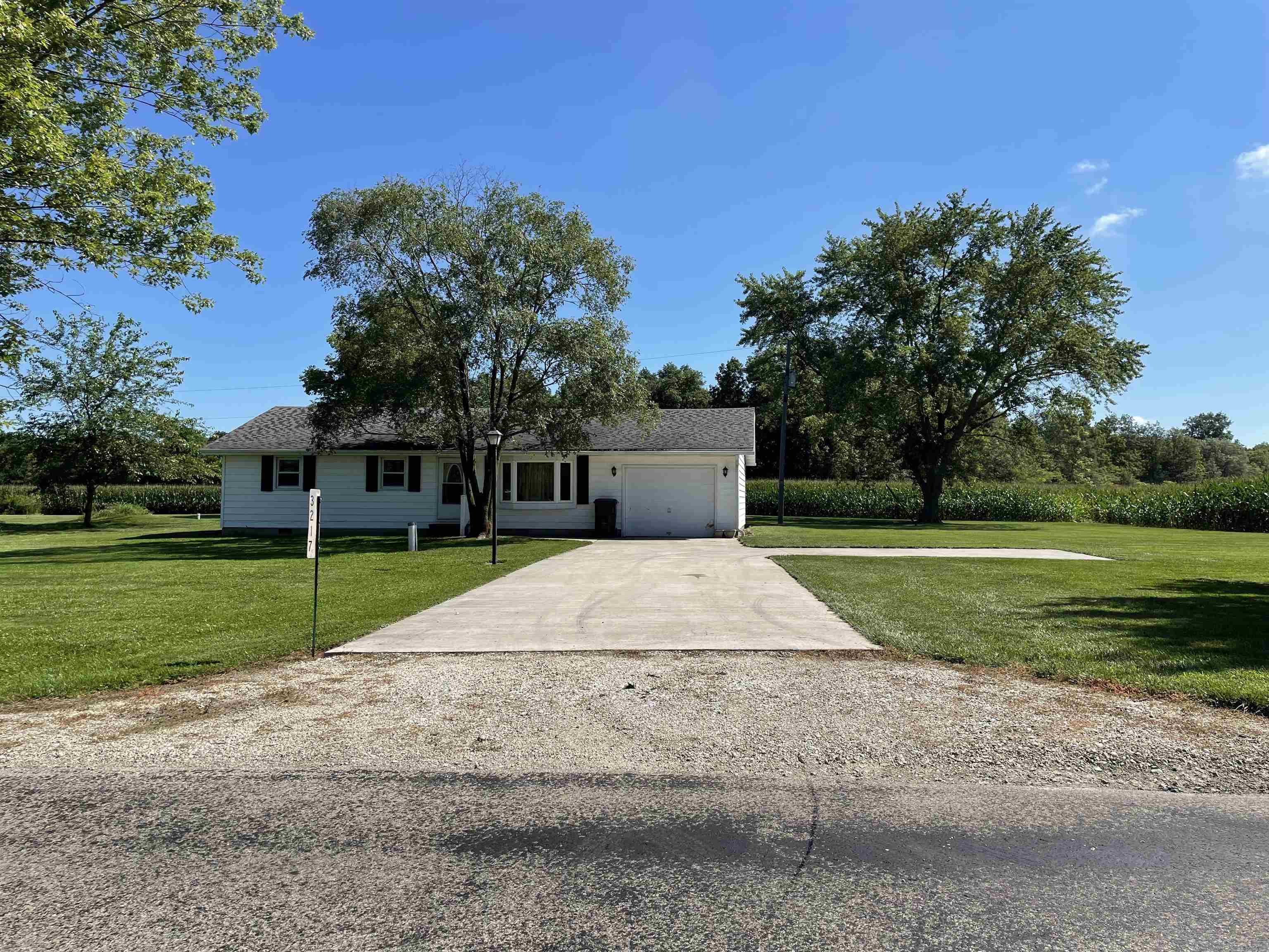 3217 North Salem Road Decatur, IN 46733 - Photo 1 of 8