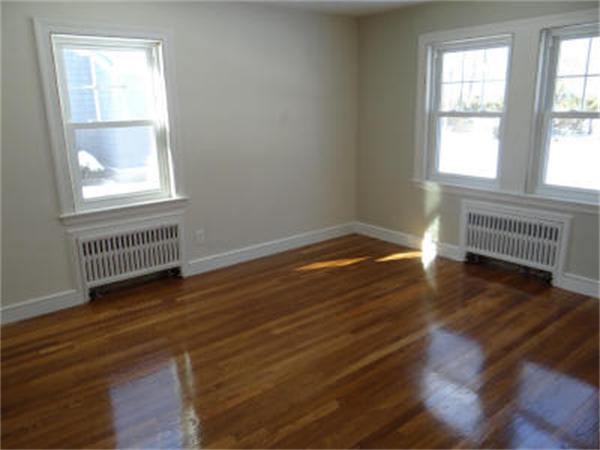 13 Fiske Road Saugus, MA 01906 - Photo 11 of 16 Gallery Image 11