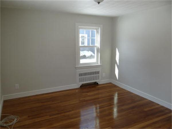 13 Fiske Road Saugus, MA 01906 - Photo 10 of 16 Gallery Image 10