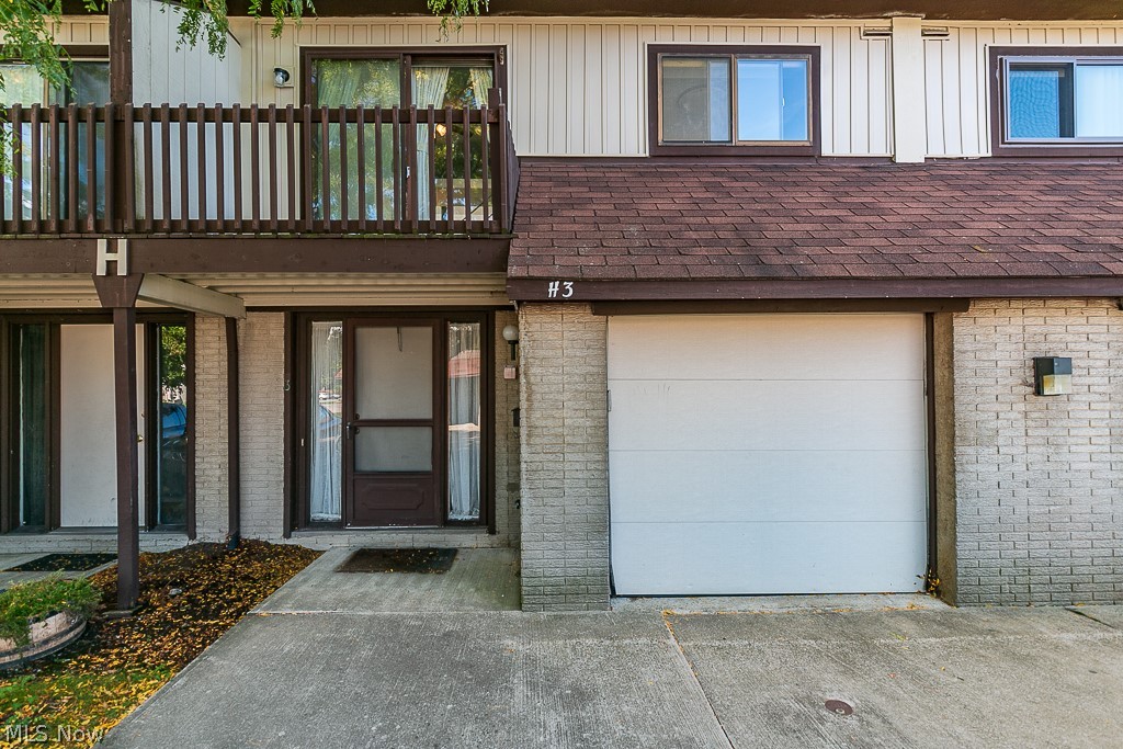9956 Johnnycake Ridge Road, Unit H3 Painesville, OH 44077 - Photo 1 of 34
