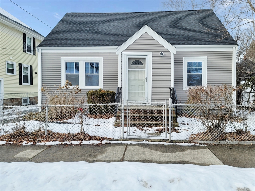 46 Pacific Street Lynn, MA 01902 - Photo 2 of 18