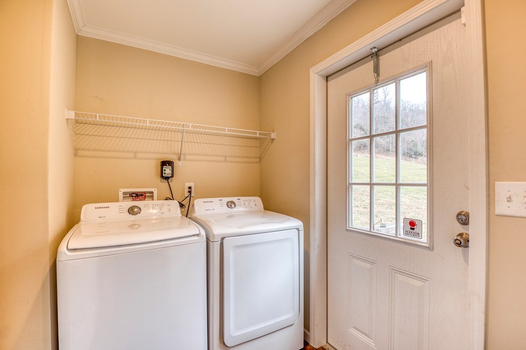 12312 Rich Valley Road Bristol, VA 24202 - Photo 24 of 31 Gallery Image 24