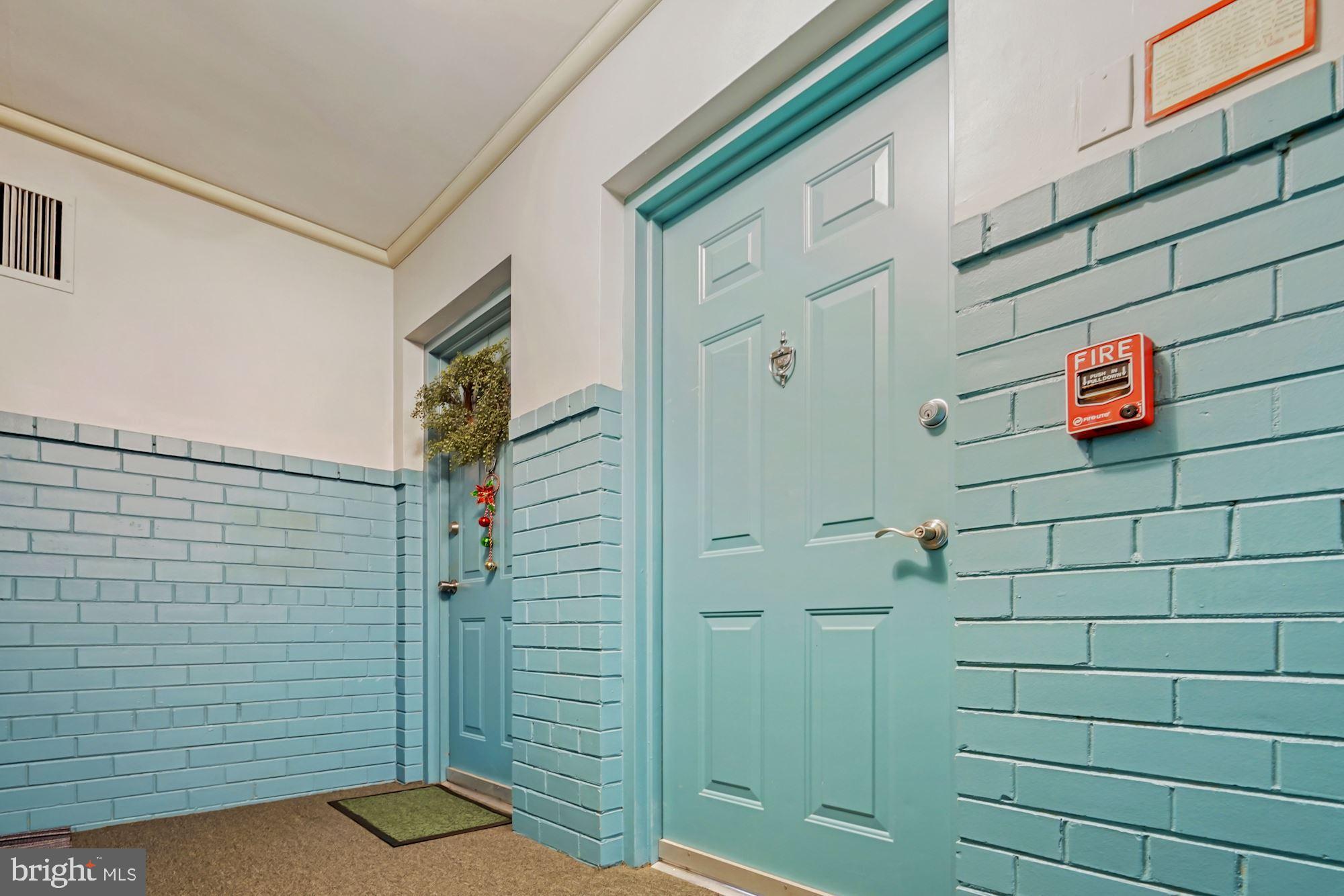 604 Longfellow Street Northwest, Unit 403 Washington, DC 20011 - Photo 15 of 18