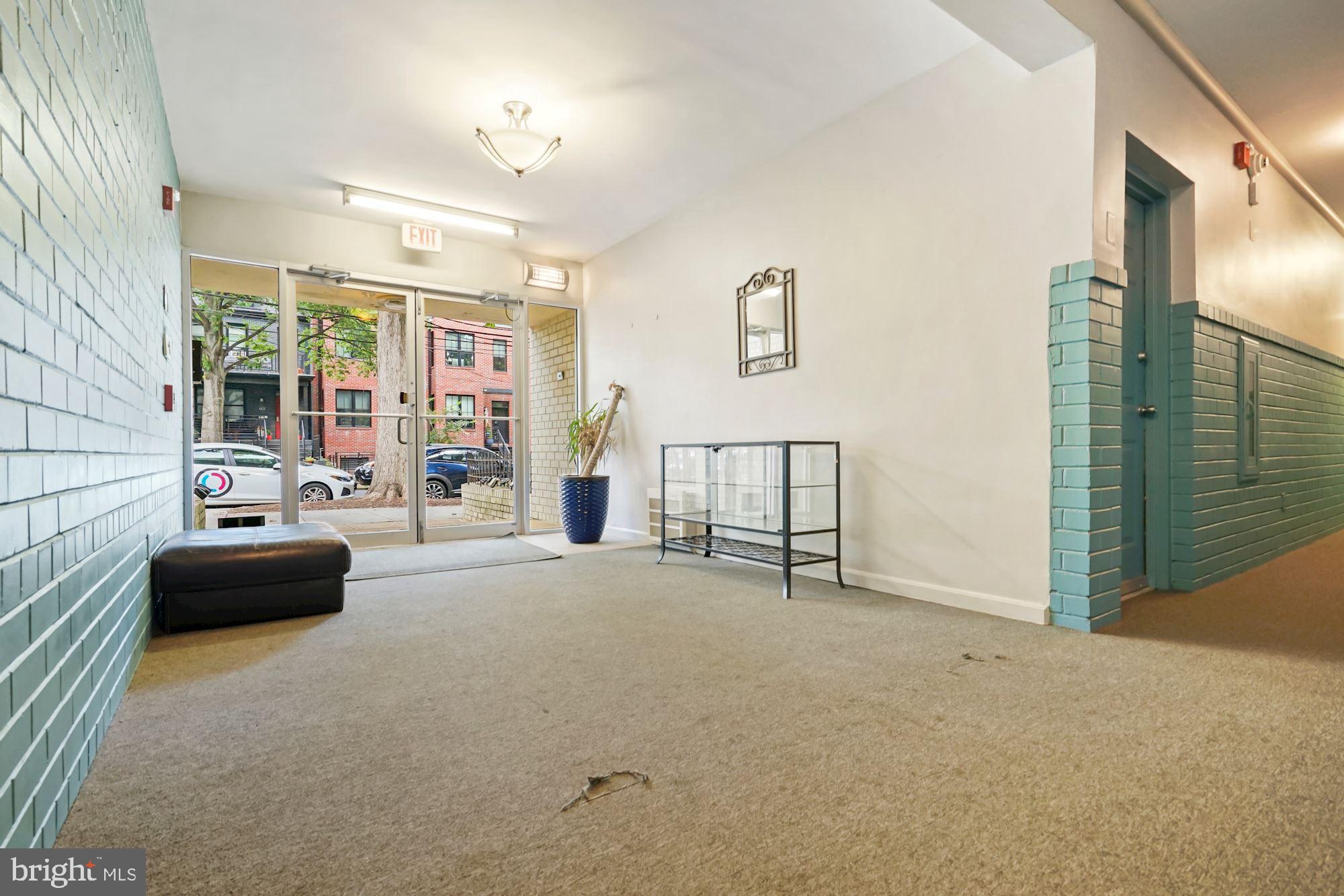 604 Longfellow Street Northwest, Unit 403 Washington, DC 20011 - Photo 16 of 18