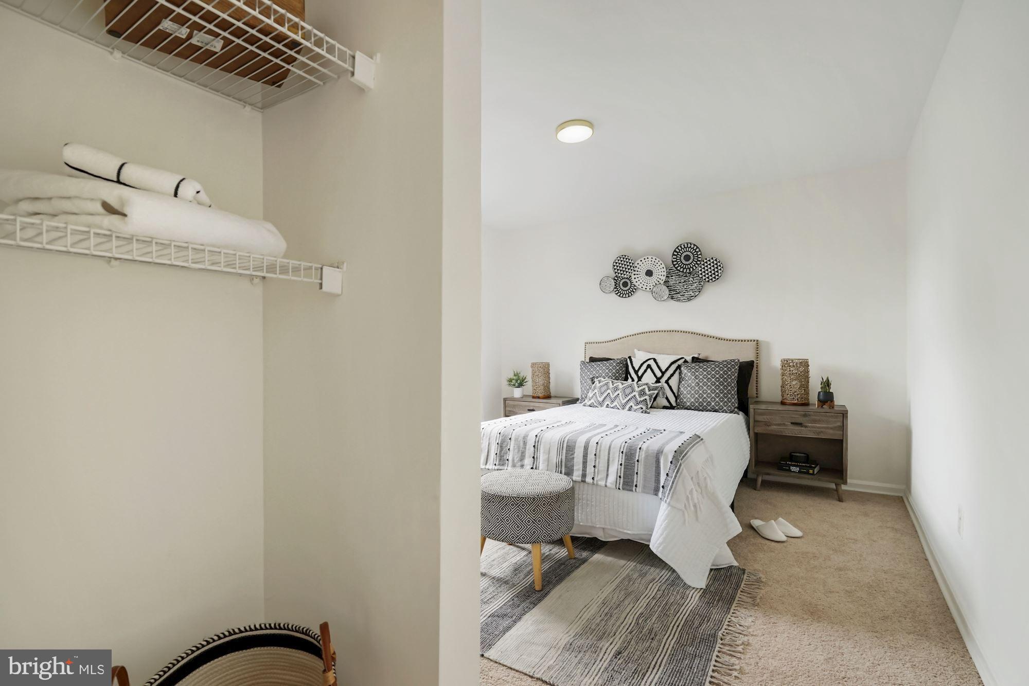 604 Longfellow Street Northwest, Unit 403 Washington, DC 20011 - Photo 7 of 18