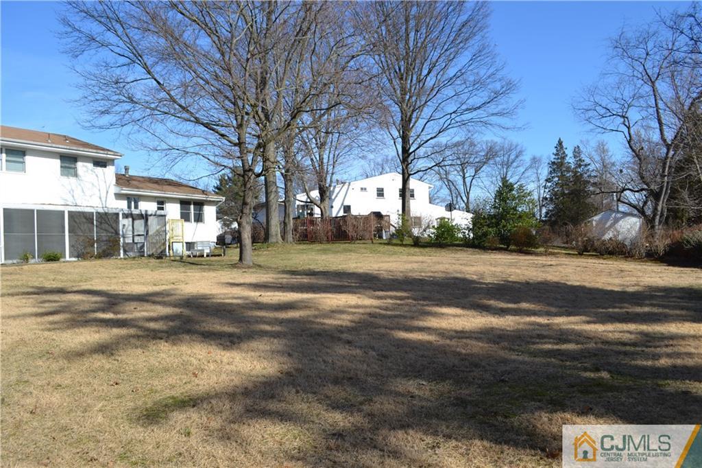20 Bruning Road East Brunswick, NJ 08816 - Photo 17 of 19 Gallery Image 17
