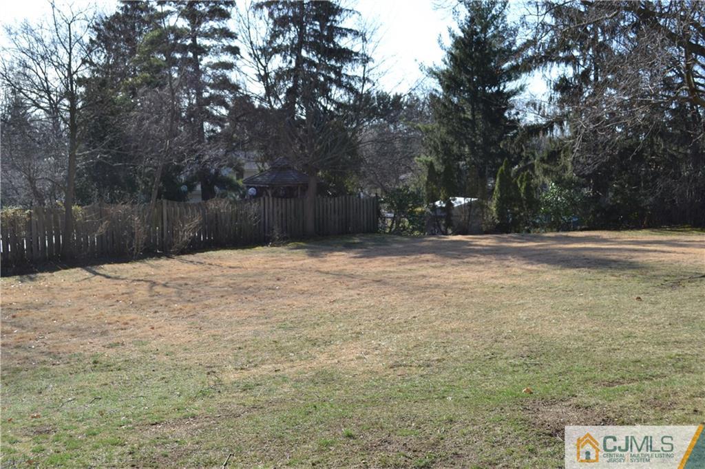 20 Bruning Road East Brunswick, NJ 08816 - Photo 18 of 19 Gallery Image 18