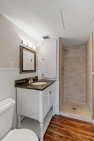 $139,900 | 6450 York Avenue South, Unit 308, Edina, MN 55435