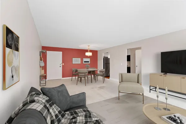 $139,900 | 6450 York Avenue South, Unit 308, Edina, MN 55435