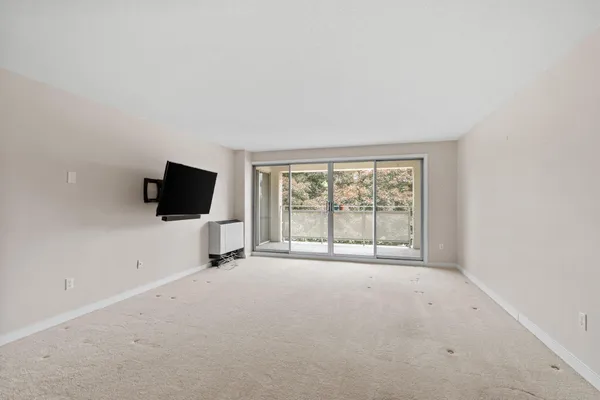 $139,900 | 6450 York Avenue South, Unit 308, Edina, MN 55435
