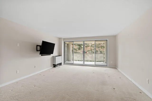 $149,900 | 6450 York Avenue South, Unit 308, Edina, MN 55435