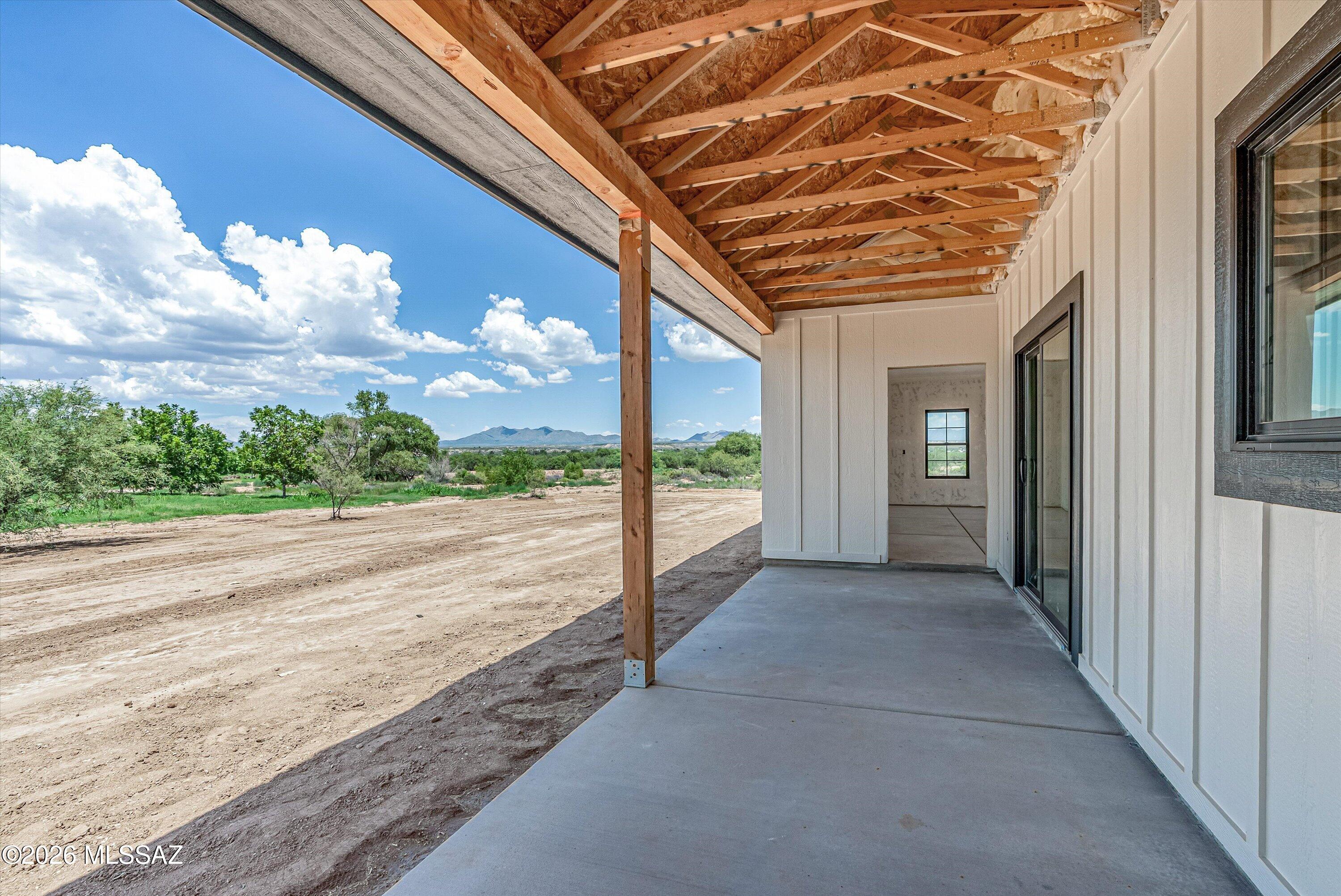 1261 North Ocotillo Road Benson, AZ 85602 - Photo 25 of 36 Back Patio