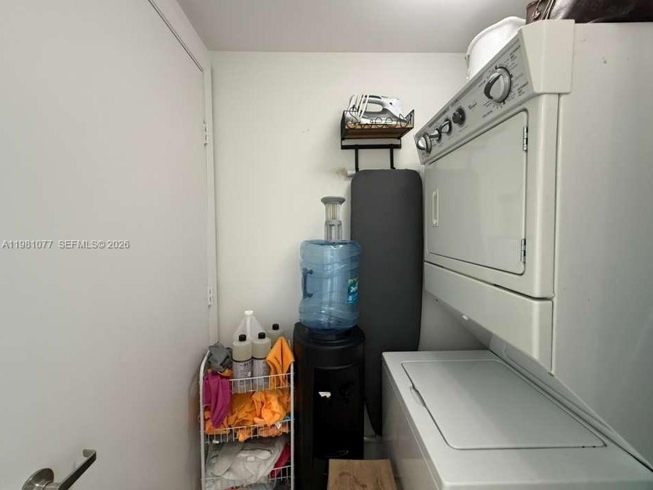 495 Brickell Avenue, Unit 511 Miami, FL 33131 - Photo 16 of 18