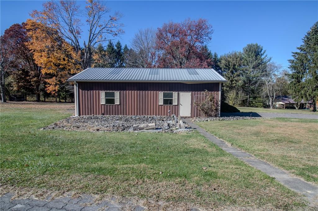 307 Snively Road Mount Pleasant, PA 15666 - Photo 16 of 50 Gallery Image 16