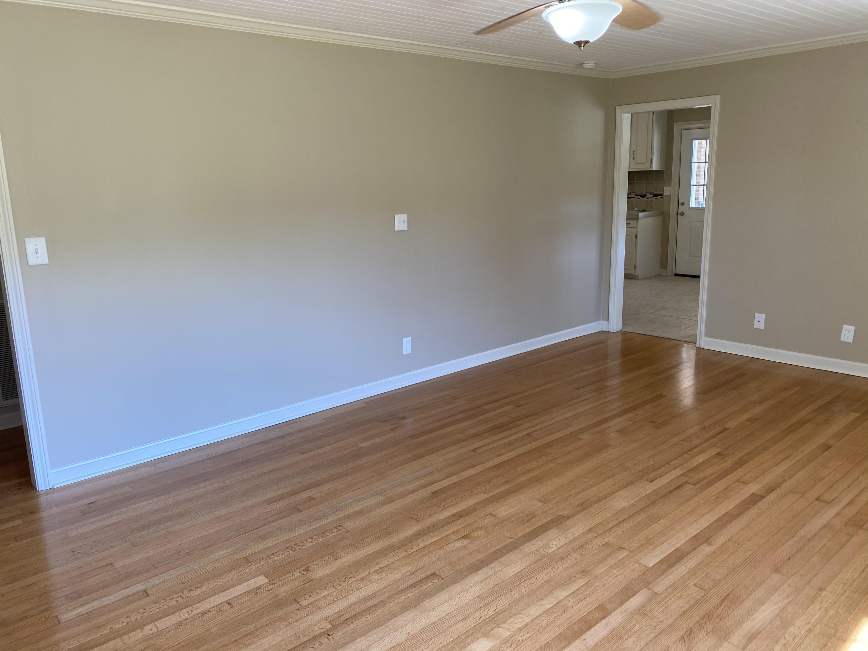216 Hicks Road Piney Flats, TN 37686 - Photo 5 of 11 1DCA7DED-E1BA-4533-9E75-C4CFA35C5C32