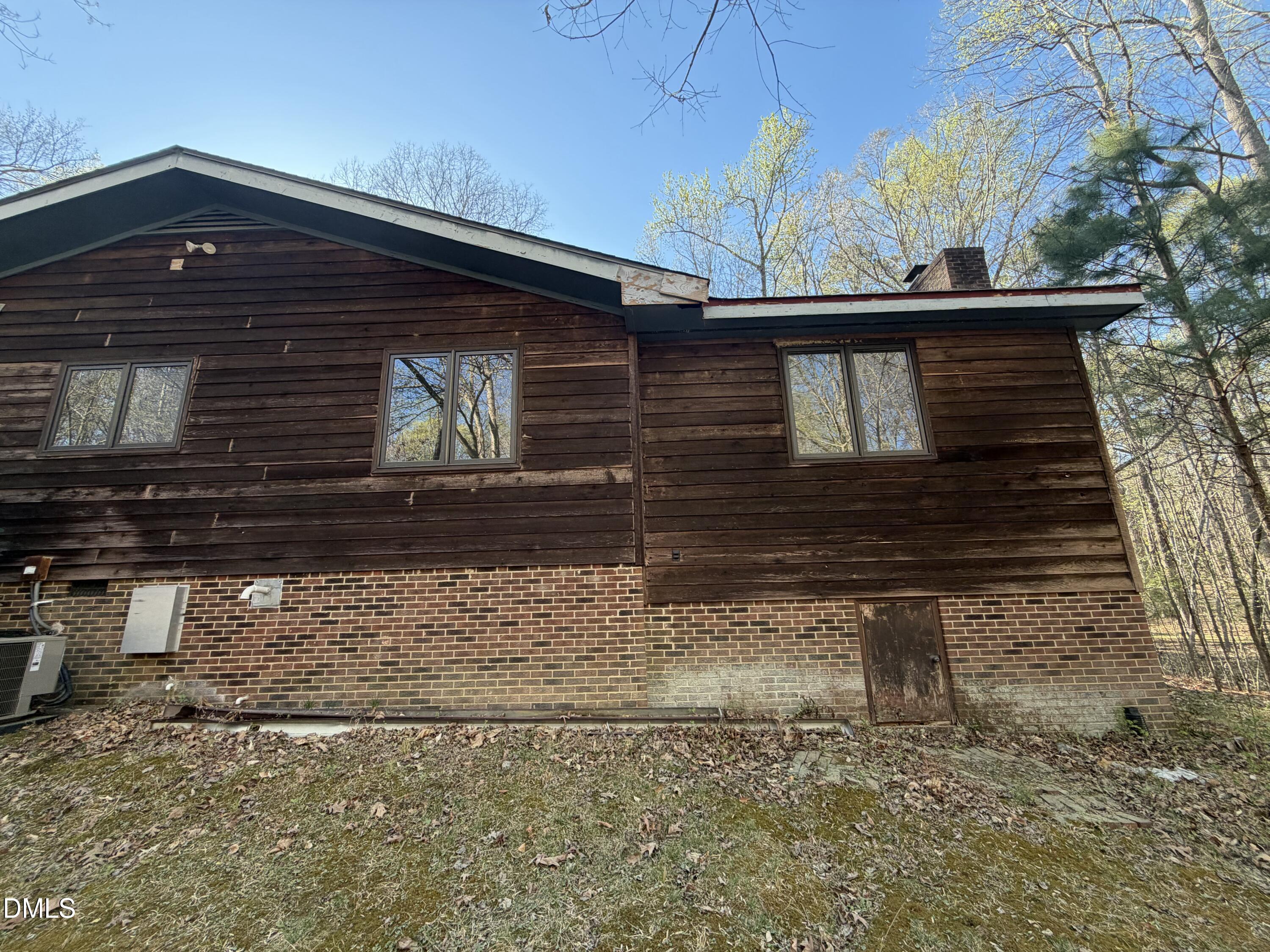 104 Spring Court Youngsville, NC 27596 - Photo 5 of 54 IMG_8514