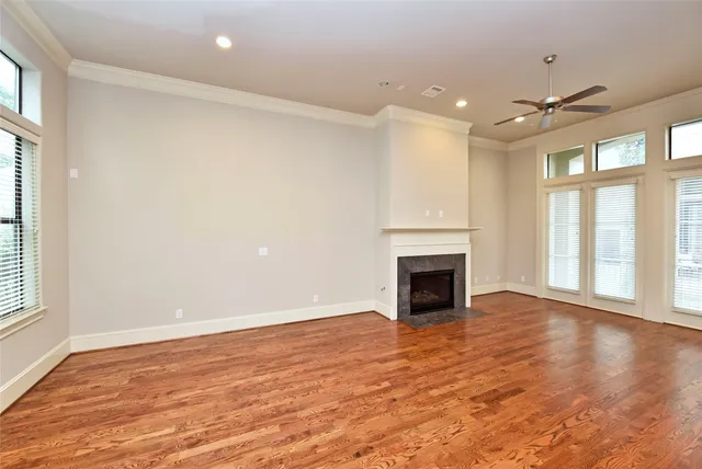 $3,250 | 5813 A Kiam Street, Houston, TX 77007