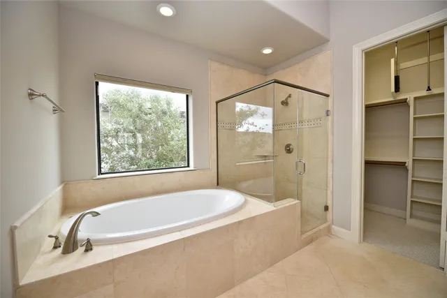 $3,250 | 5813 A Kiam Street, Houston, TX 77007