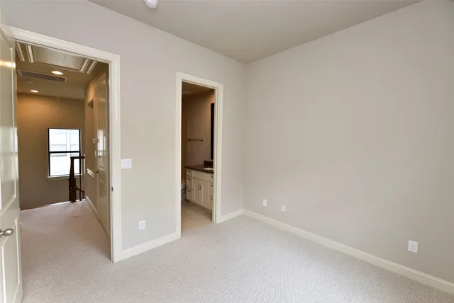 $3,250 | 5813 A Kiam Street, Houston, TX 77007