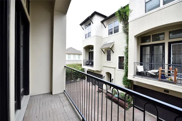 $3,000 | 5813 A Kiam Street, Houston, TX 77007