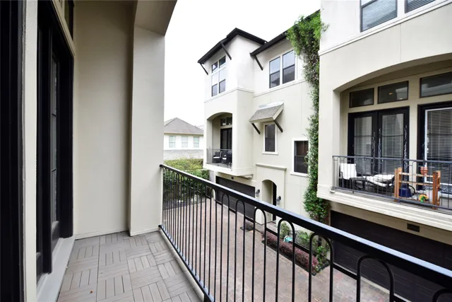 $3,250 | 5813 A Kiam Street, Houston, TX 77007