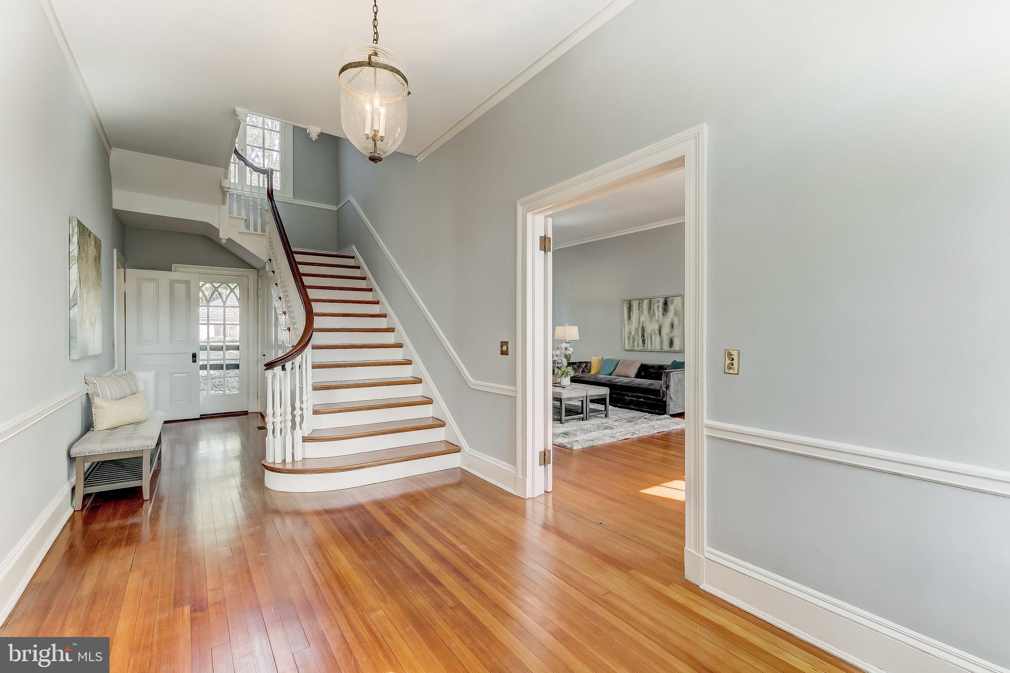 500 Overhill Road Baltimore, MD 21210 - Photo 7 of 67 Coveted heart pine flooring