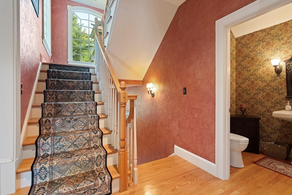 12 Sexton Farm Road Walpole, MA 02081 - Photo 20 of 42