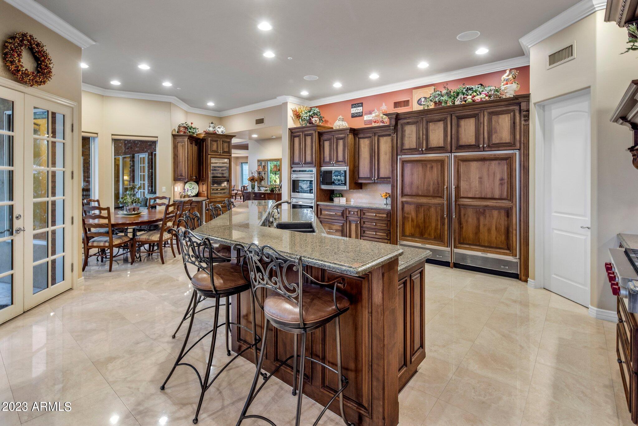 158 West Boca Raton Road Phoenix, AZ 85023 - Photo 11 of 50 Kitchen