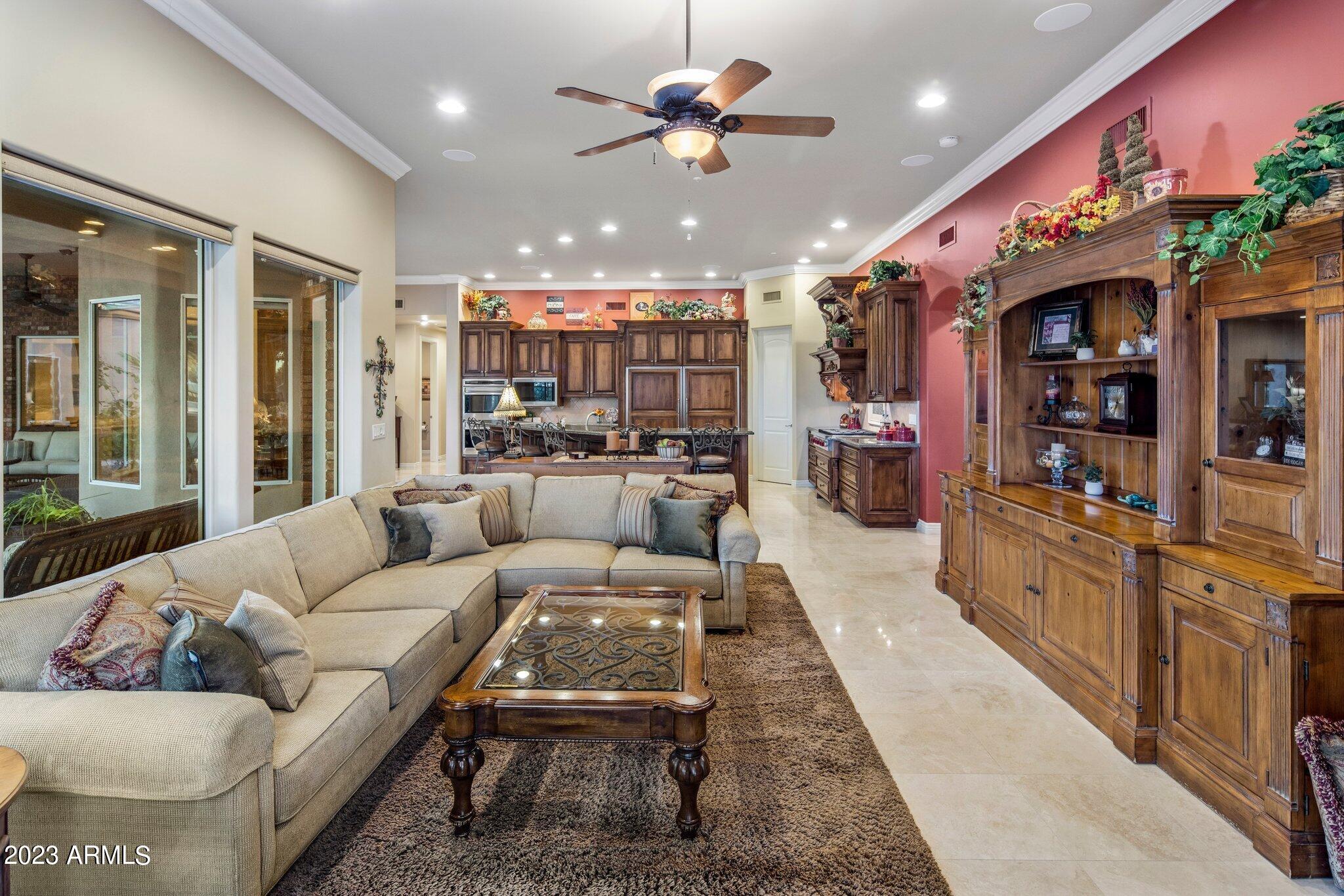 158 West Boca Raton Road Phoenix, AZ 85023 - Photo 17 of 50 Family Room