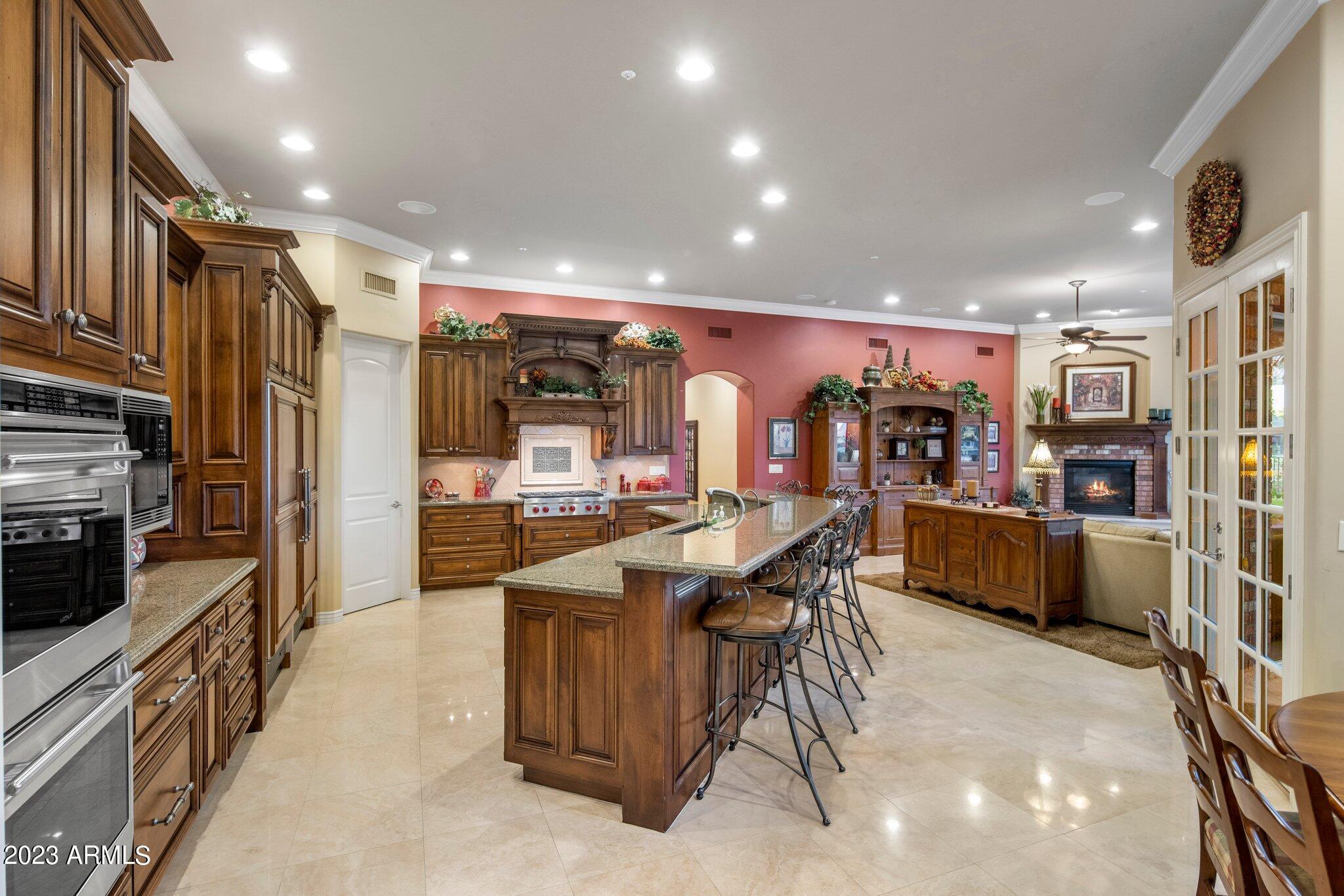 158 West Boca Raton Road Phoenix, AZ 85023 - Photo 10 of 50 Gourmet Kitchen