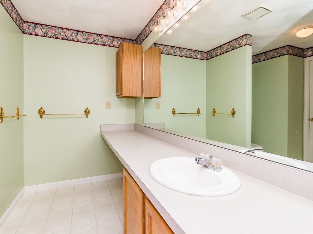 22 Deer Path, Unit 3 Maynard, MA 01754 - Photo 16 of 30 Gallery Image 16