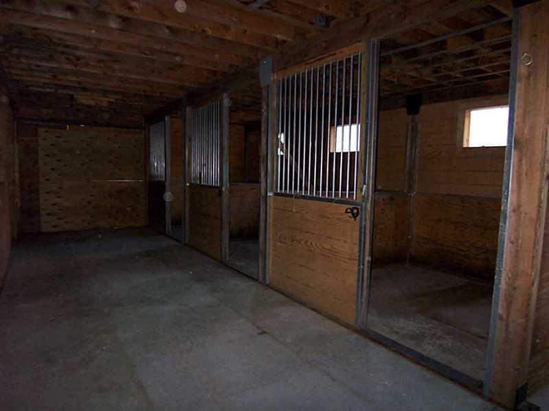 42 Bagley Road East Waterboro, ME 04030 - Photo 19 of 20 Stable/Barn.