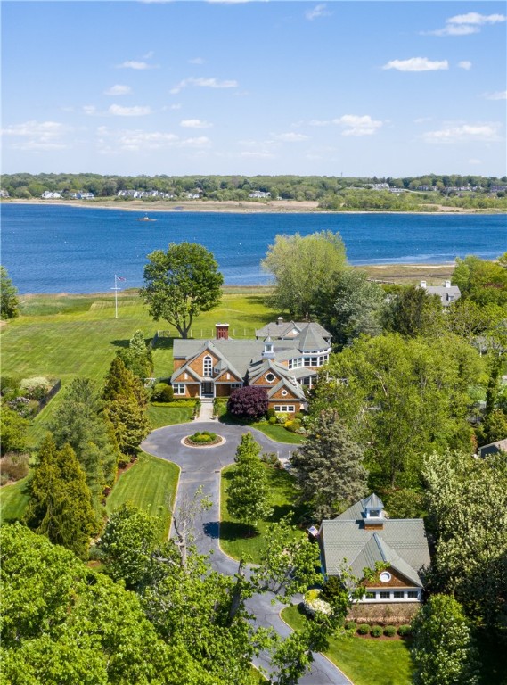 330 Rumstick Road Barrington, RI 02806 - Photo 3 of 47