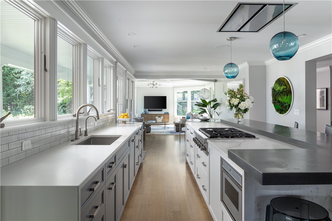 330 Rumstick Road Barrington, RI 02806 - Photo 7 of 47