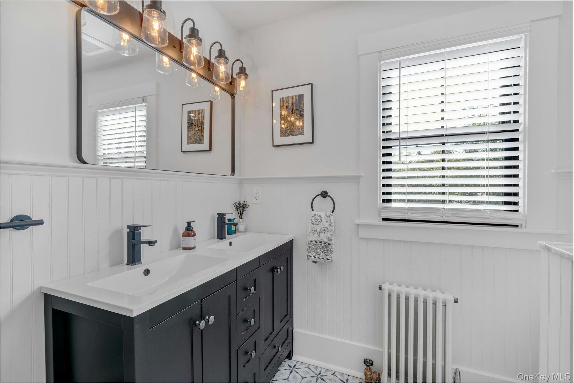 619 Bailey Avenue Greenport, NY 11944 - Photo 22 of 34 2nd Floor Hall Bath - Photo 2