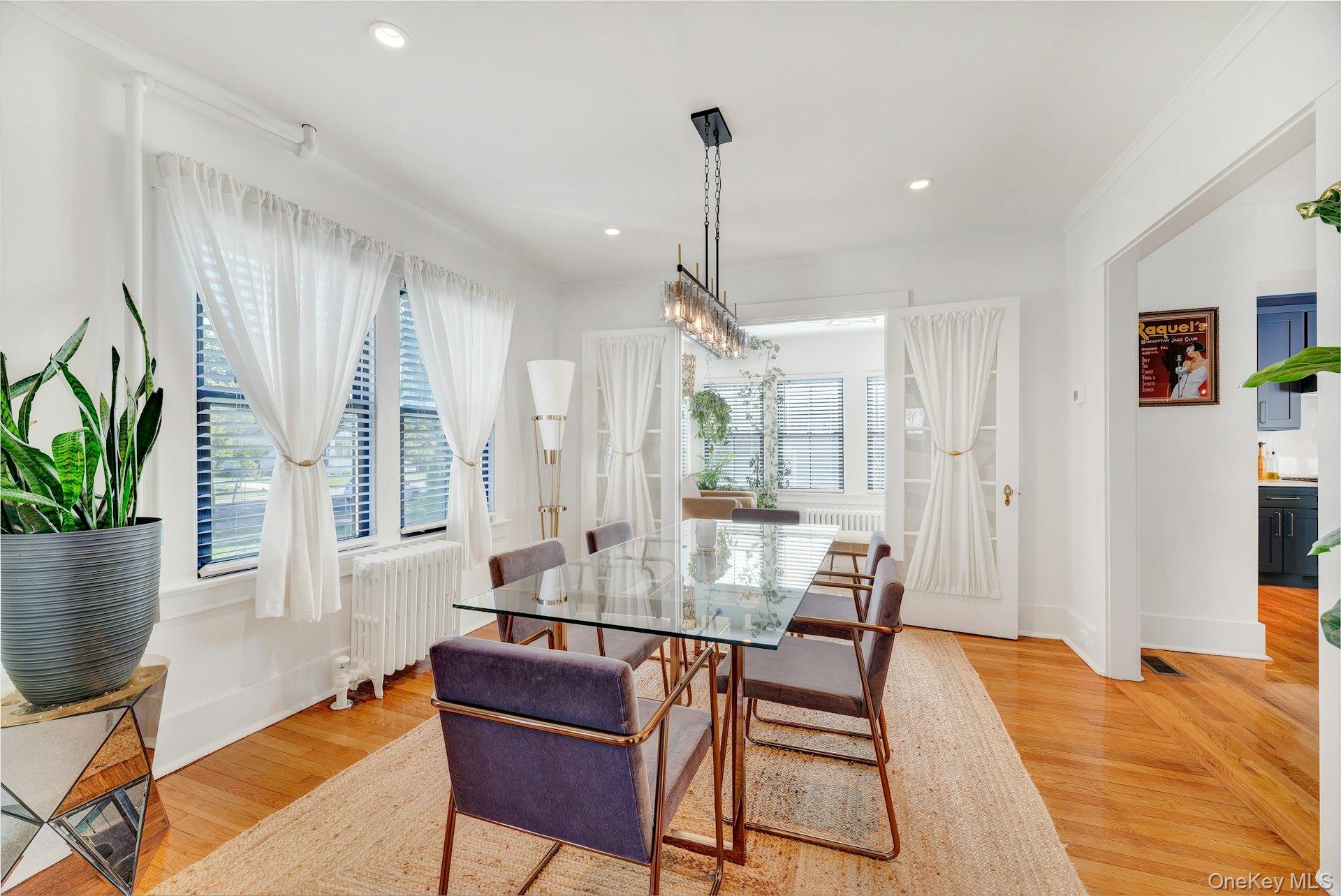 619 Bailey Avenue Greenport, NY 11944 - Photo 5 of 34 Dining Room