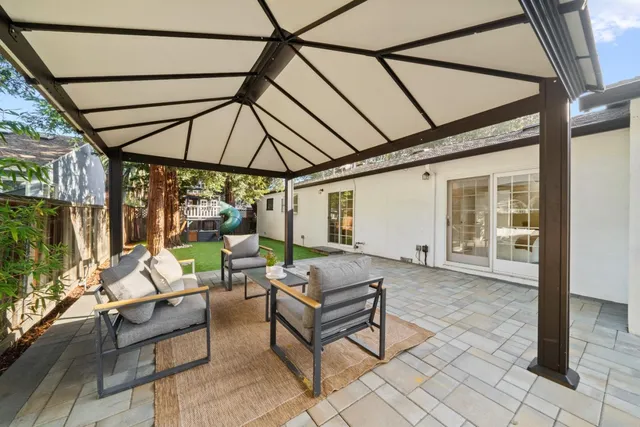 $3,078,000 | 108 Durham Street, Menlo Park, CA 94025
